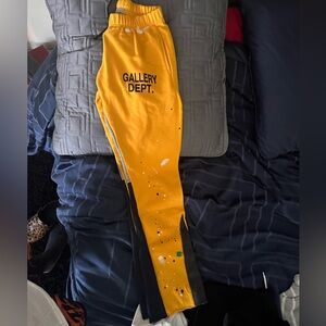 Gallery Dept. Pants~Yellow